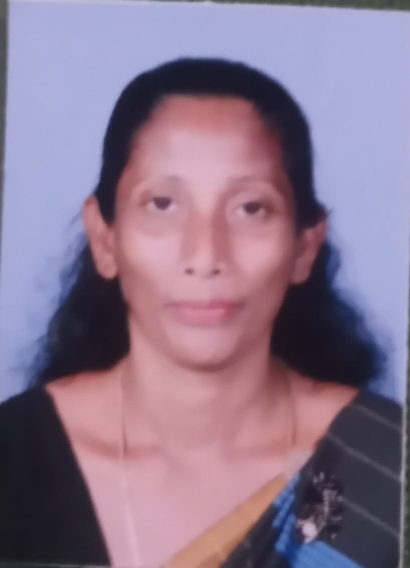 ඩබ්.රමාලි කාන්චනා මිය- පුස්තකාල සහායක