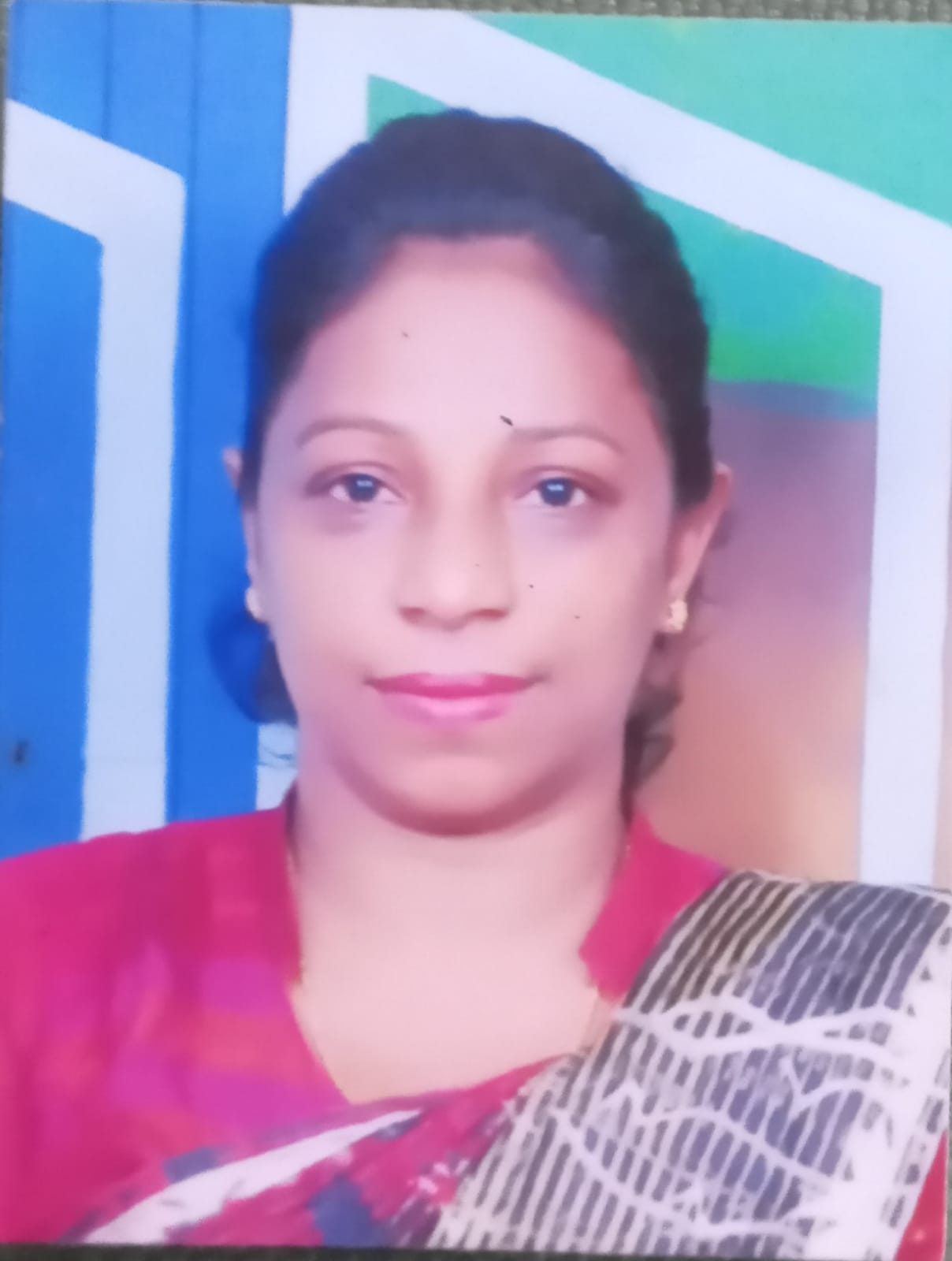 ඩී. සචිත්‍රා සමන්ලතා ද සොයිසා මිය- කාර්යාල කාර්ය සහයක